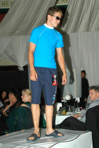 19_11_075.JPG (3400040 bytes)