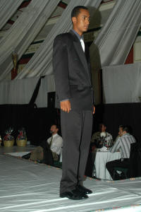 19_11_319.JPG (4032656 bytes)