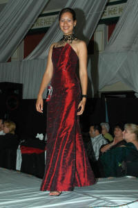 19_11_411.JPG (3547820 bytes)