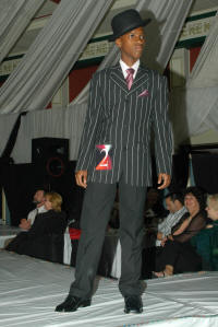 19_11_473.JPG (2813599 bytes)