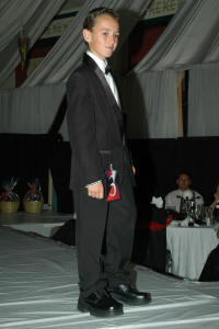 19_11_474.JPG (3645063 bytes)