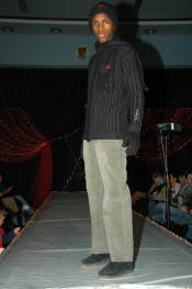 27_05_227.JPG (3481676 bytes)