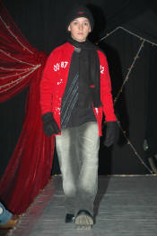 27_05_228.JPG (6197740 bytes)