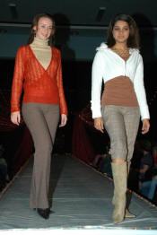 27_05_357.JPG (4977476 bytes)