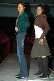 27_05_382.JPG (6369688 bytes)