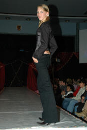 27_05_494.JPG (5126106 bytes)