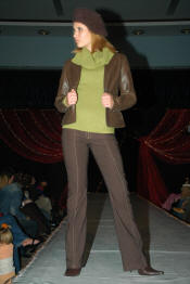 27_05_514.JPG (4568334 bytes)