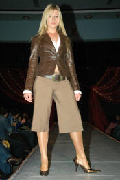 27_05_556.JPG (5253090 bytes)