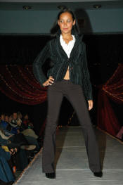 27_05_563.JPG (4962112 bytes)