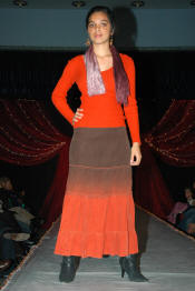 27_05_594.JPG (6229739 bytes)