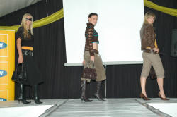 31_03_016.JPG (4496546 bytes)